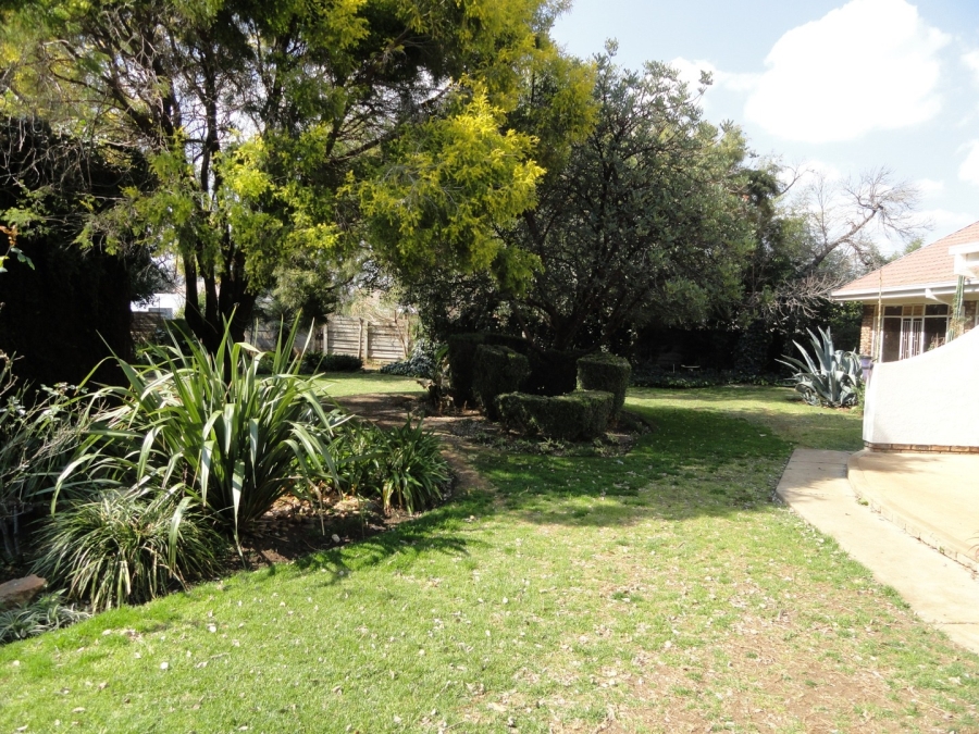 To Let 3 Bedroom Property for Rent in Miederpark North West